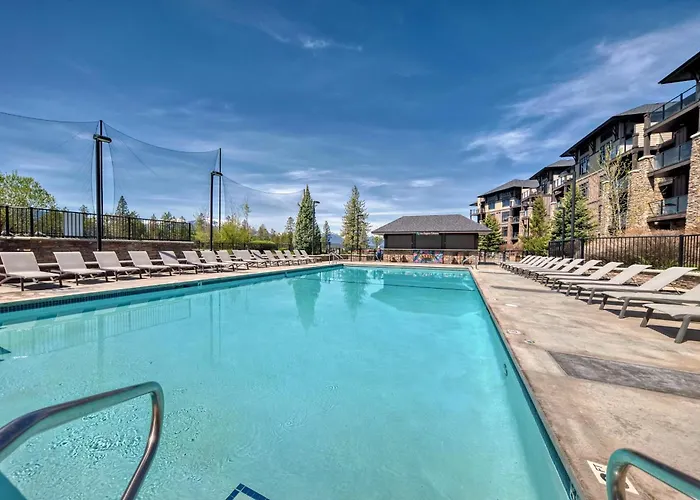Copper Point Resort